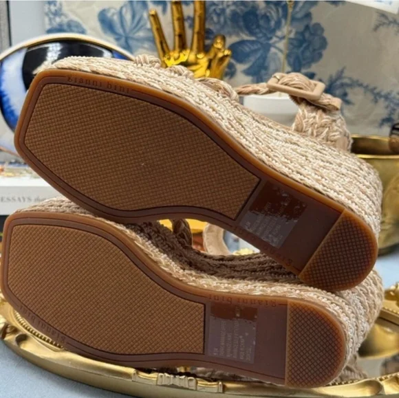 NWOT Gianni Bini Tan Wedge Espadrilles with Woven Braided Straps And Beaded - Picture 8 of 9